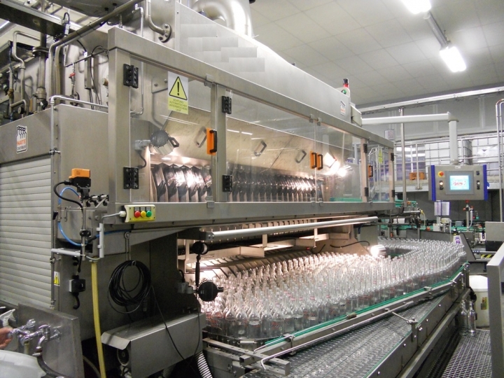 Sale of an operating major manufacturer of equipment and bottling lines for alcoholic and non-alcoholic beverages